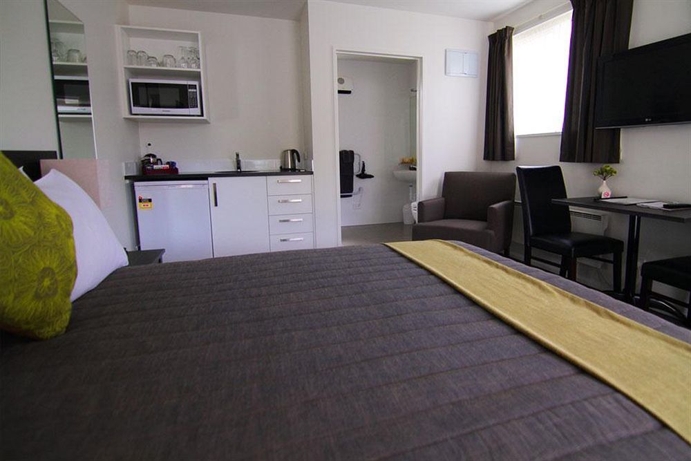 Airport Palms Motel Крайстчёрч Экстерьер фото